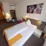 Stay.inn Comfort Art Hotel 3*
