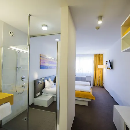 施瓦茨康福艺术住宿酒店 施瓦茨