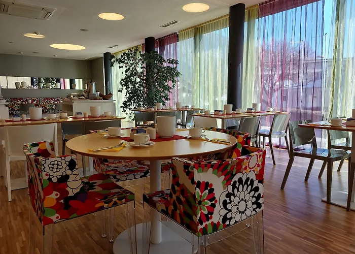 Stay.inn Comfort Art Hotel 3*