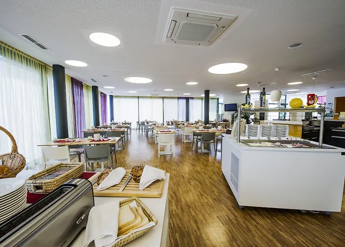 Otel Stay.inn Comfort Art Schwaz